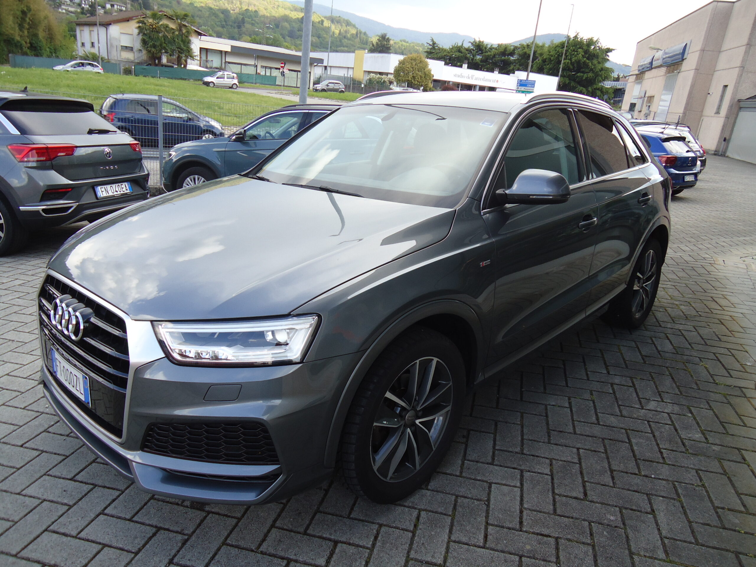 
								q3 full									