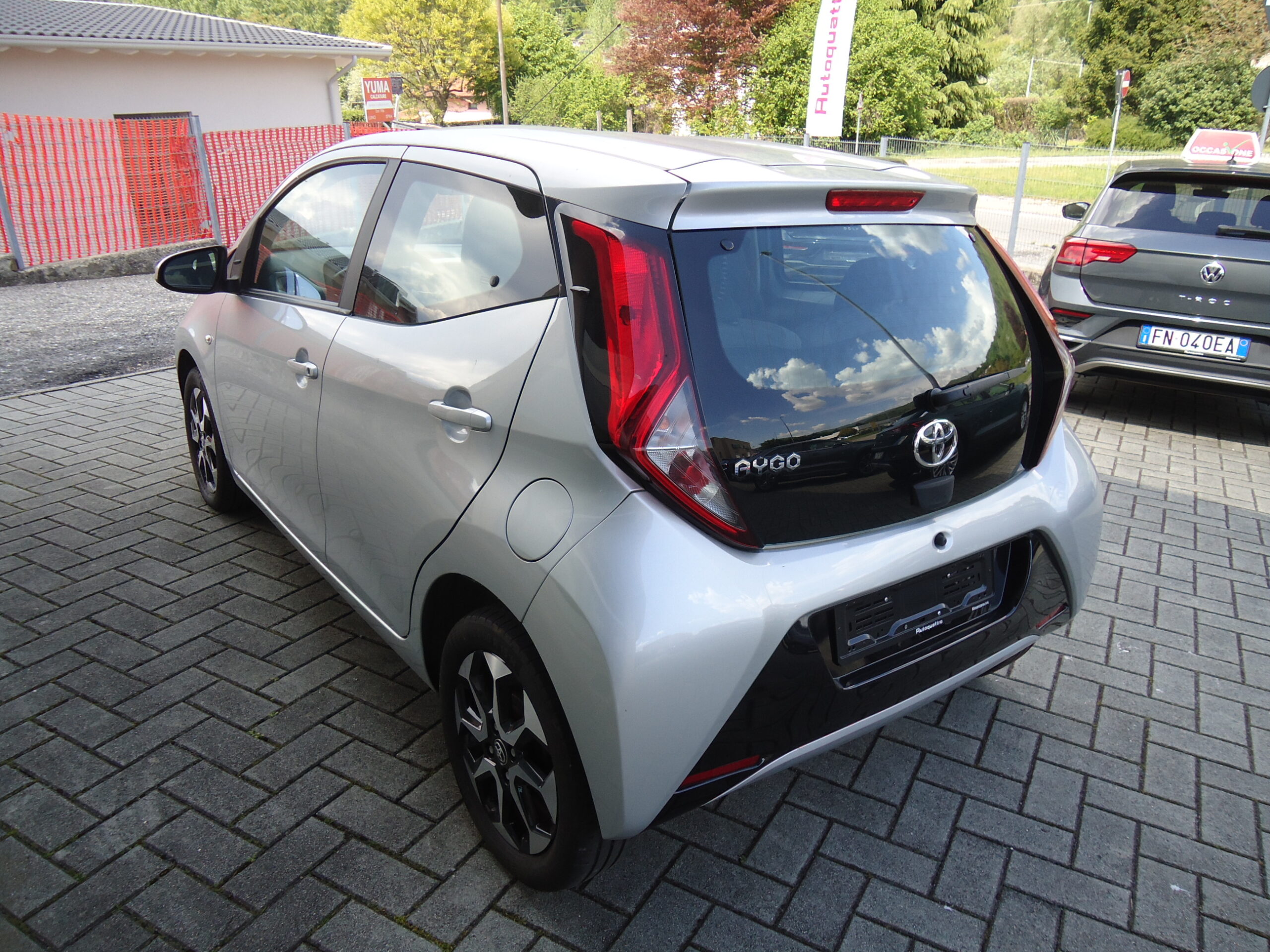
								aygo full									