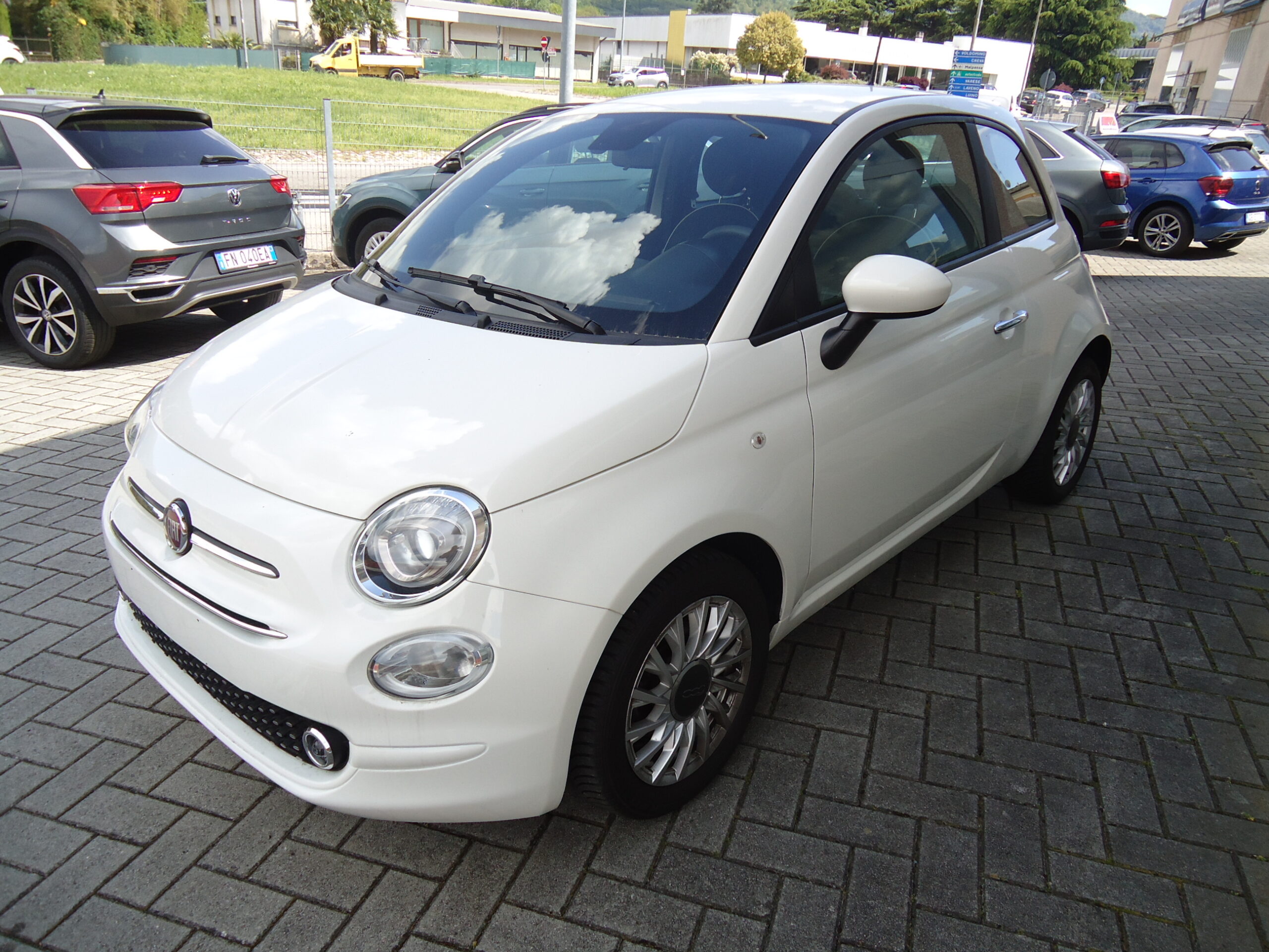 
								Fiat 500 full									