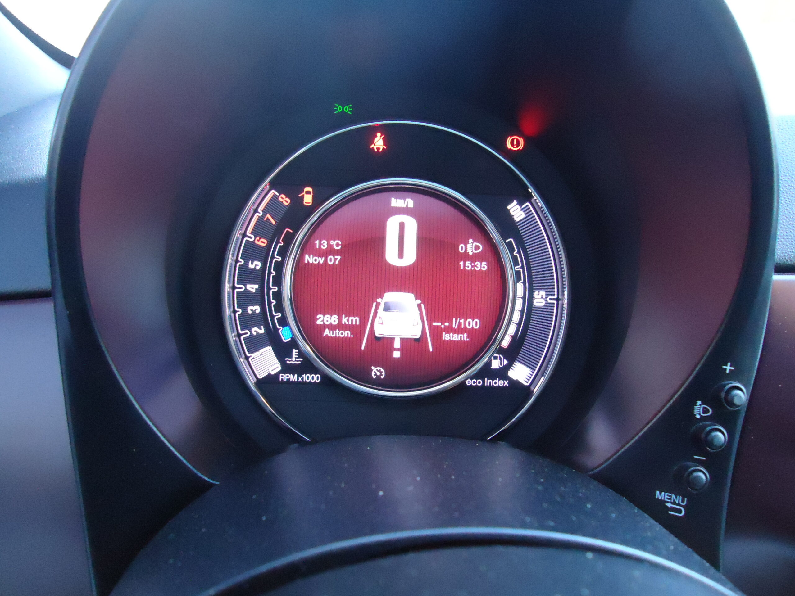 
								FIAT 500 PASTELLO full									