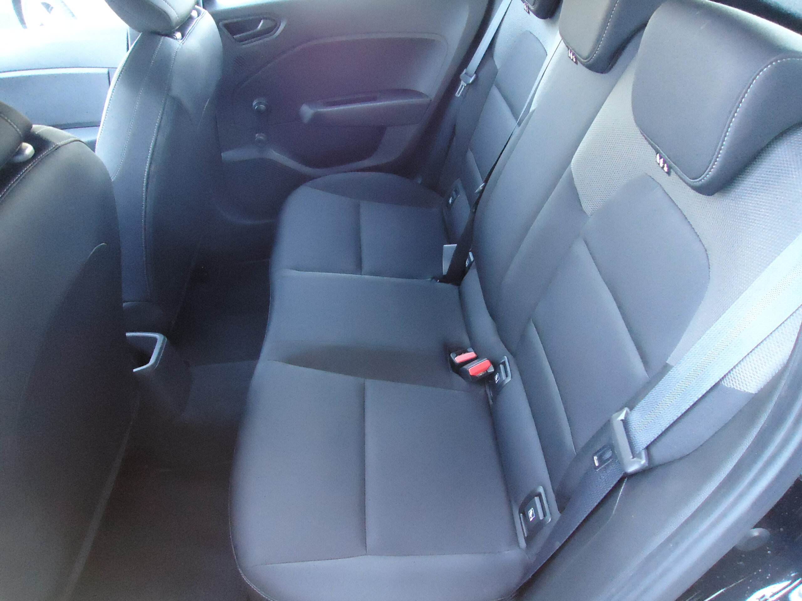 
								CLIO NERA 2022 full									