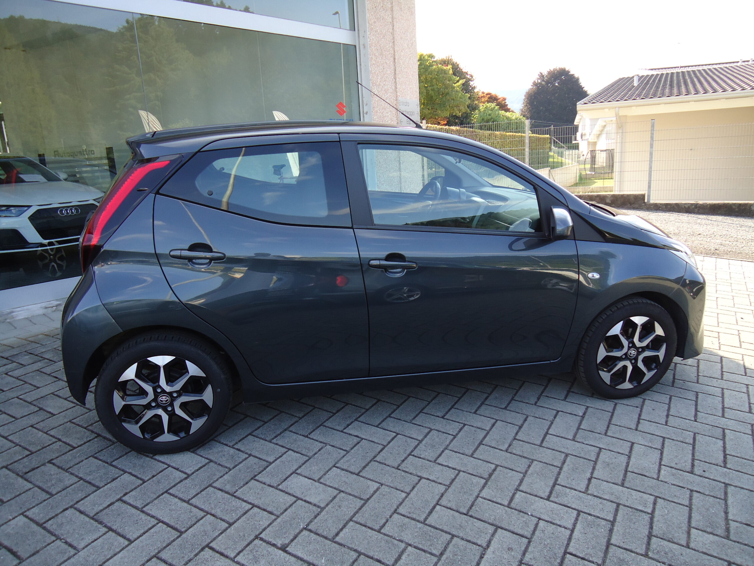 
								AYGO full									
