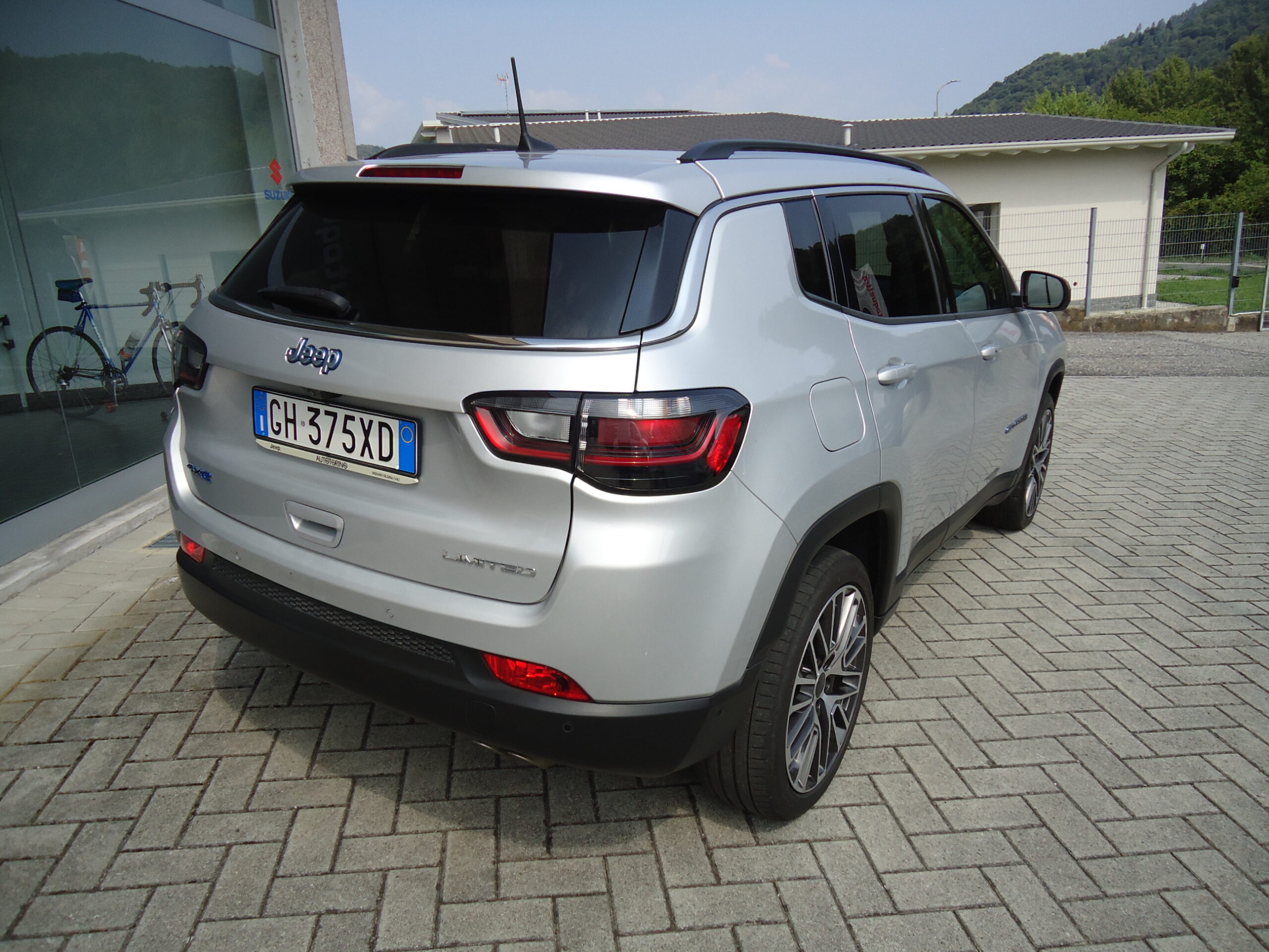 
								JEEP COMPASS full									